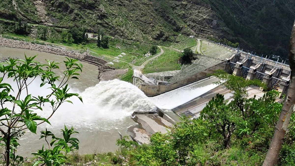 Sundar Nagar Lake & Pandoh dam