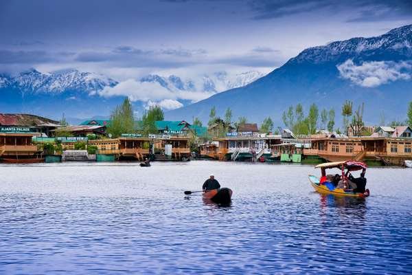 7-Day Kashmir Meadows & Lakes Adventure